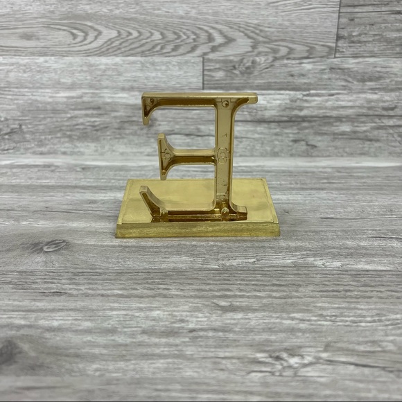 Gold Brass E Shelf Hook Stocking Hanger Christmas Decor - Picture 3 of 7